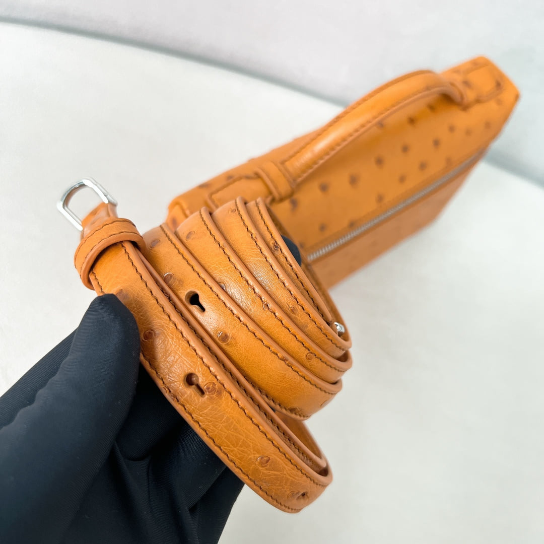 Extra Pocket L19 - страусиная кожа - 105D87 Loro Piana Extra Pocket L19