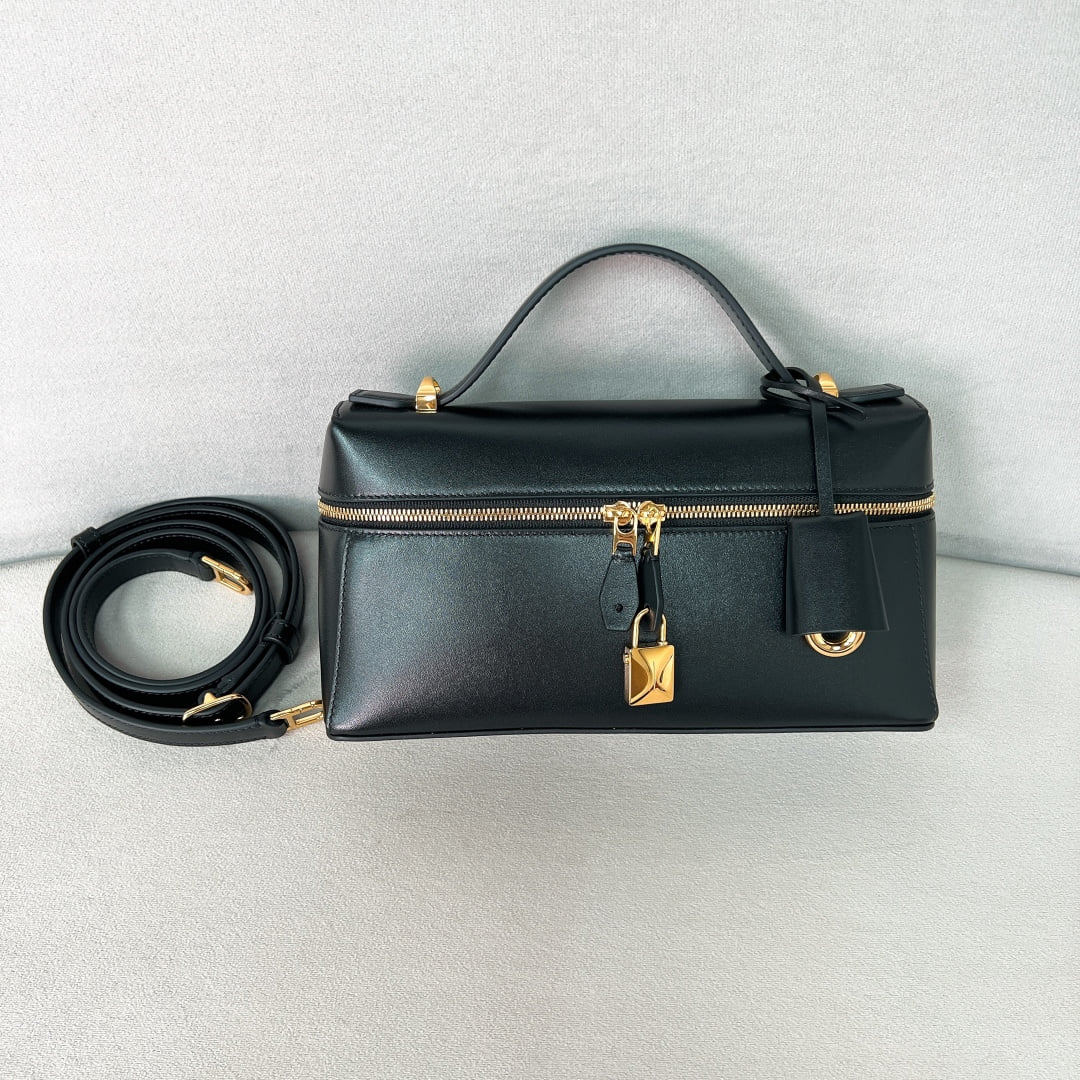 Extra Bag L23 - черный, золотистая фурнитура - замша - 1F5D80 Loro Piana Extra Bag L23
