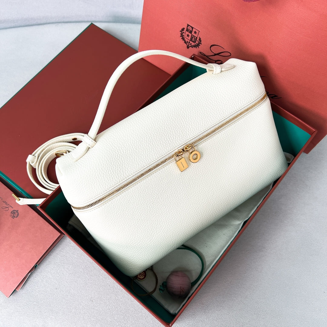 Extra Bag L27 - молочно-белый, золотистая фурнитура - зернистая телячья кожа Loro Piana Extra Bag L27