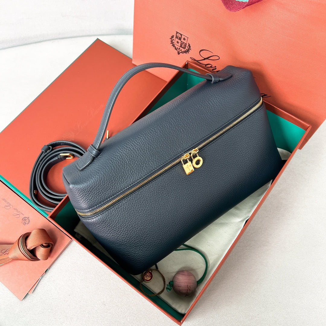 Extra Bag L27 - синий, золотистая фурнитура - зернистая телячья кожа Loro Piana Extra Bag L27