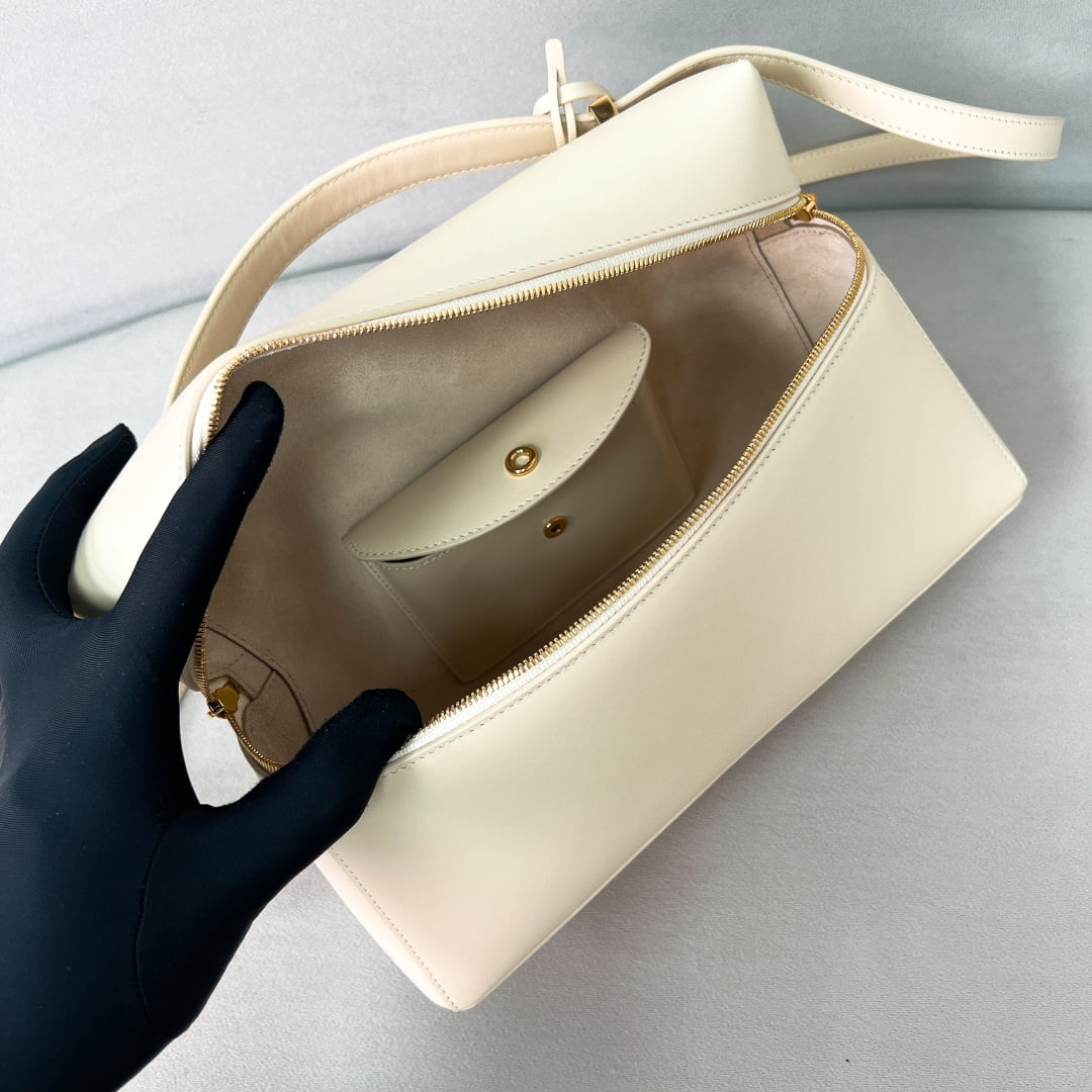 Extra Bag L27 - светло-бежевый, золотистая фурнитура - замша Loro Piana Extra Bag L27