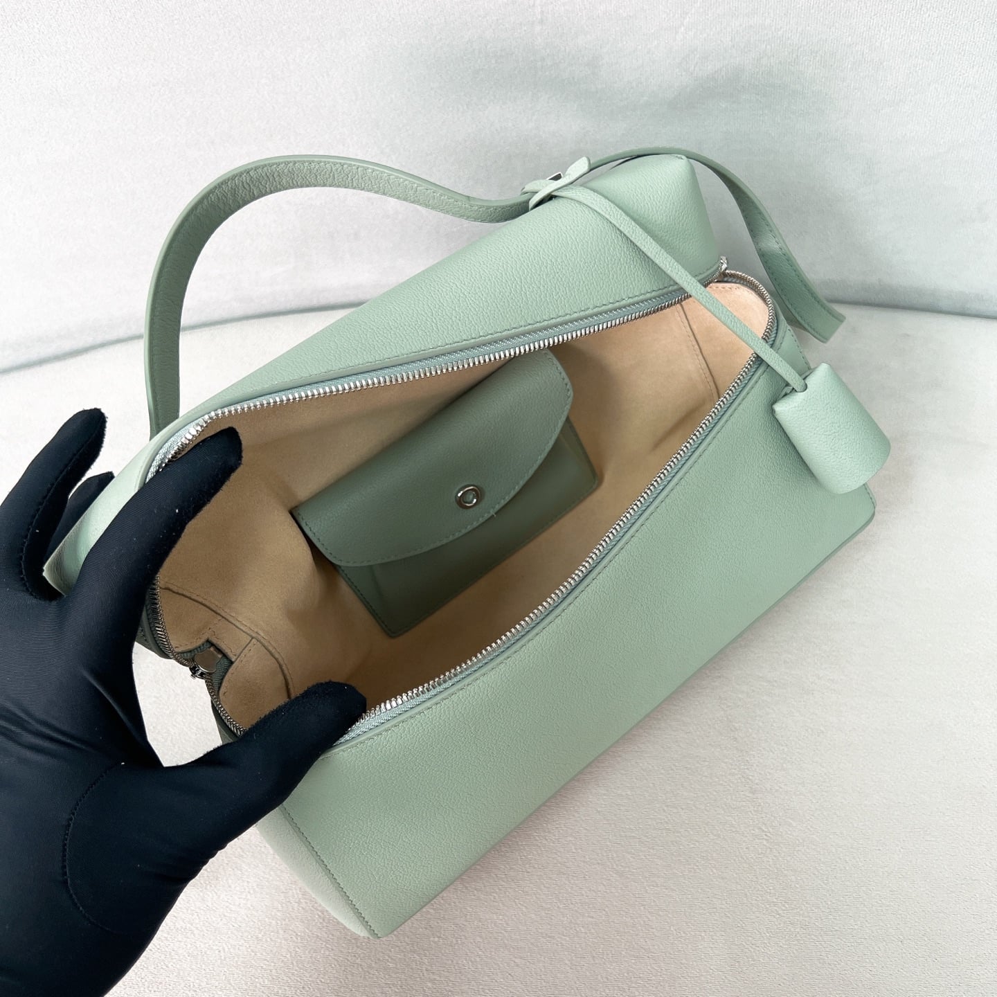Extra Bag L27 - замша Loro Piana Extra Bag L27