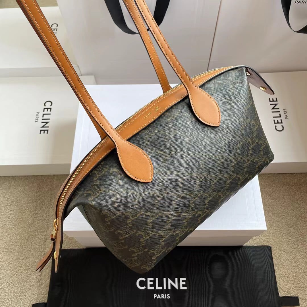 Duffle - L10893N79 Celine L10893N79