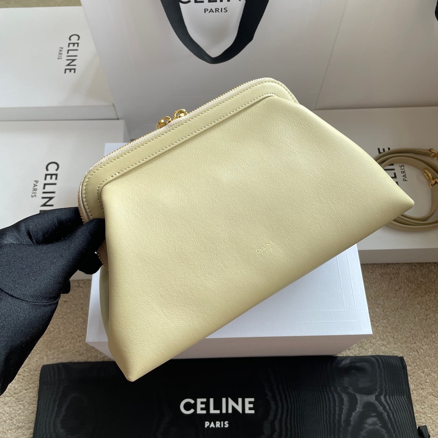 Doctor - 106332 - 567F65 Celine 106332