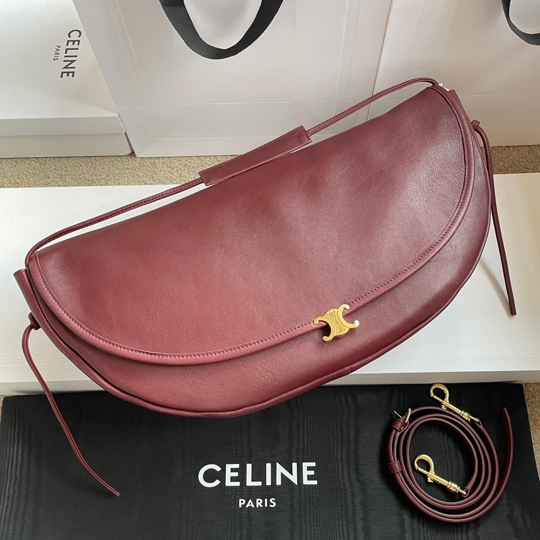 Soft Triomphe Halfmoon - 124142 - F004A0 Celine 124142