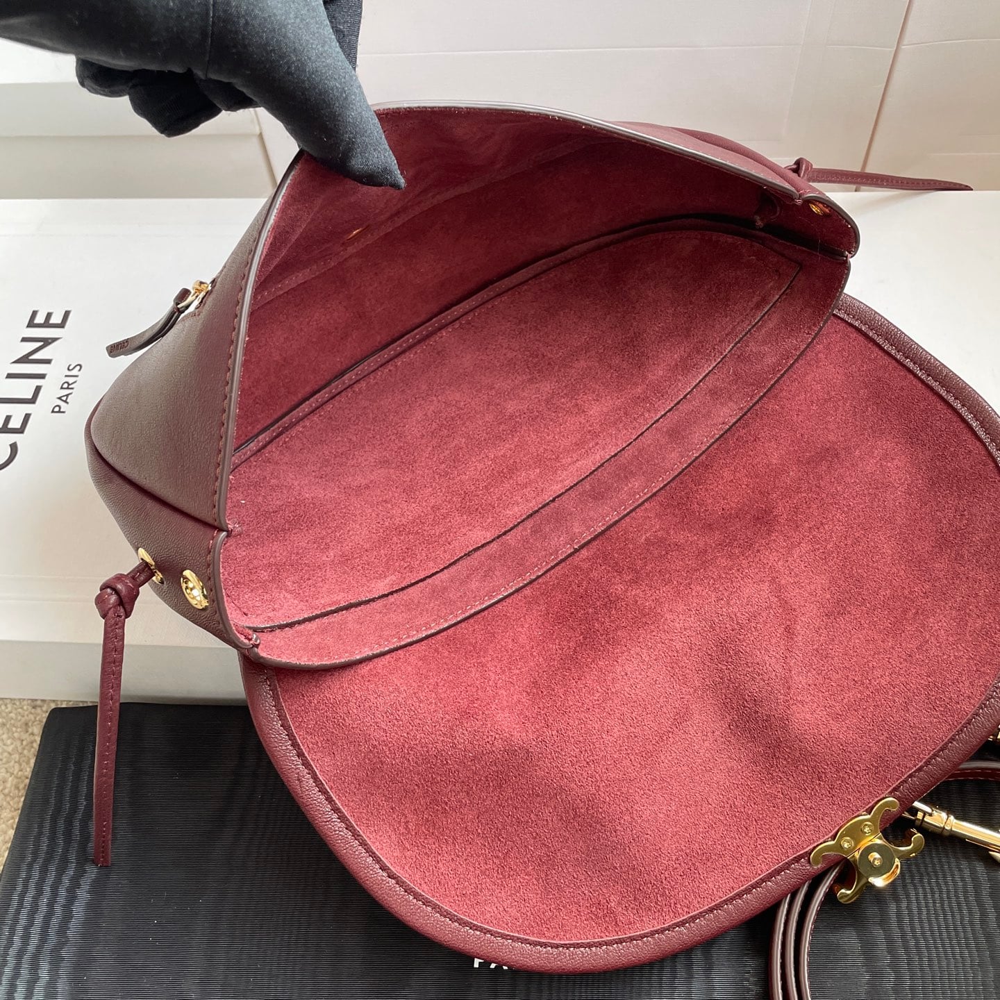 Soft Triomphe Halfmoon - 103778 - 9FC1A2 Celine 103778