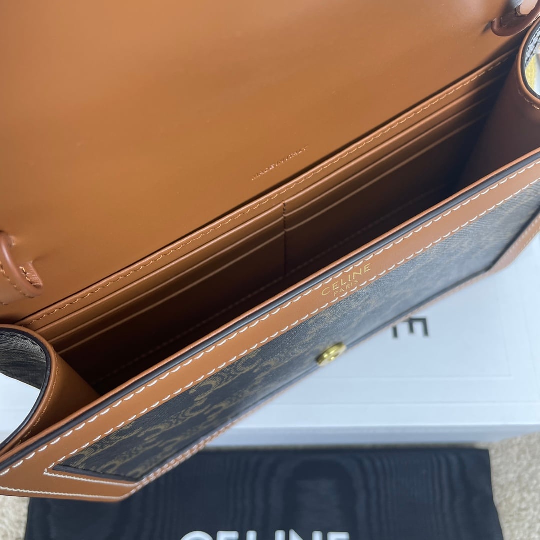 Cuir Triomphe WOC - 10J733 - 152914 Celine 10J733