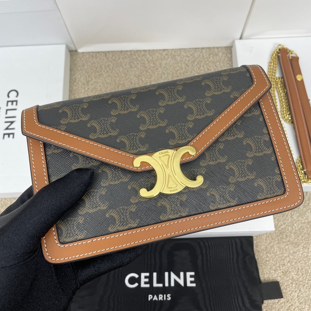Cuir Triomphe WOC - 10J733 - 152914 Celine 10J733