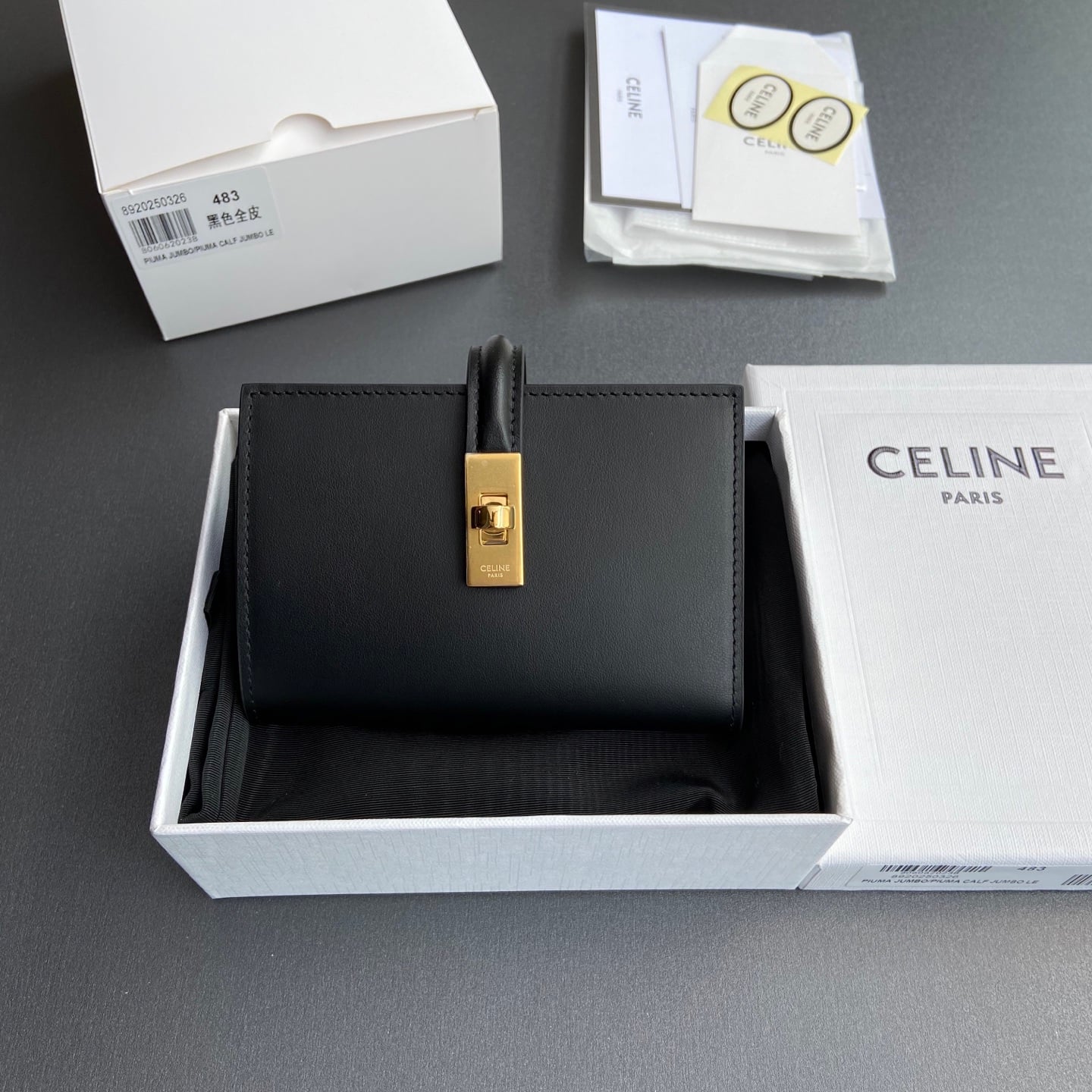 Triomphe Wallet - 10M483CQ7.04LU483 - черный Celine 10M483CQ7.04LU483