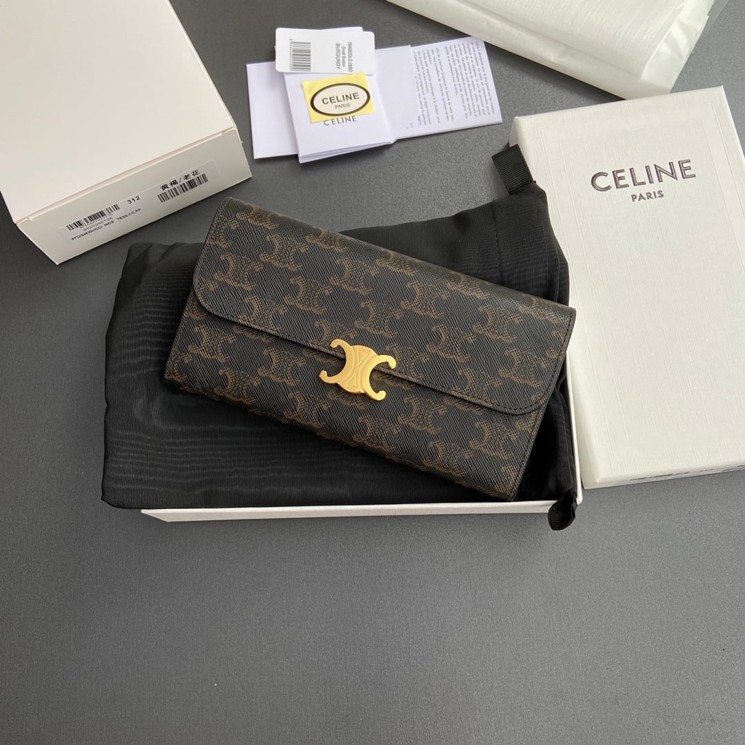 Triomphe Wallet - 10E312DPV.38NO313 - коричневый Celine 10E312DPV.38NO313