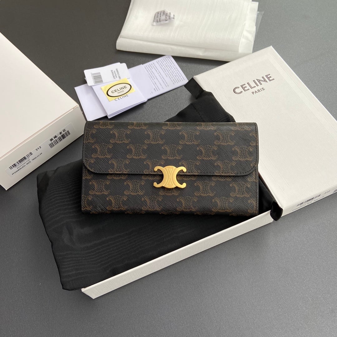 Triomphe Wallet - 10E312DPV.38NO313 - коричневый Celine 10E312DPV.38NO313