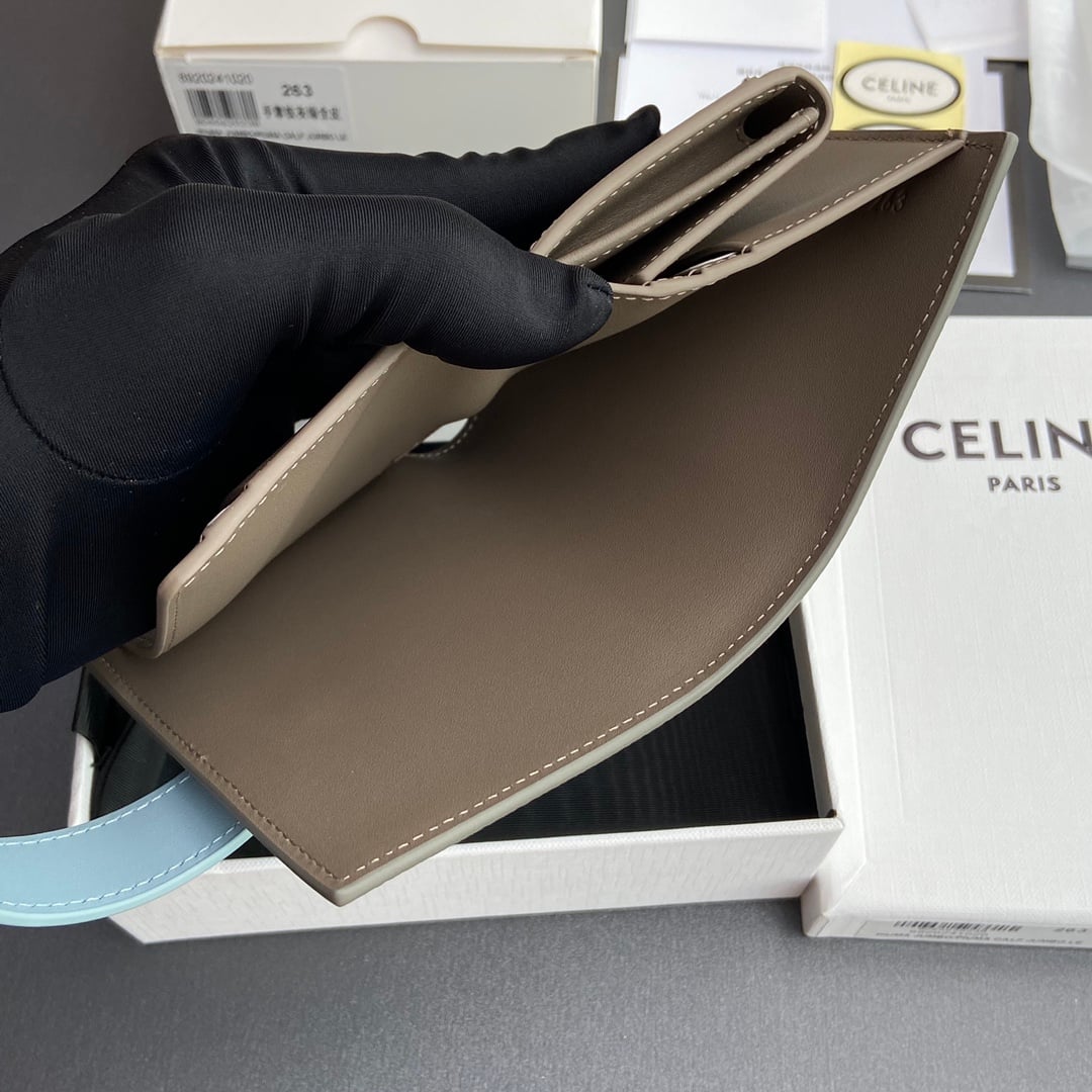 Triomphe Wallet - 10H263BRU.10PI - серо-зеленый Celine 10H263BRU.10PI