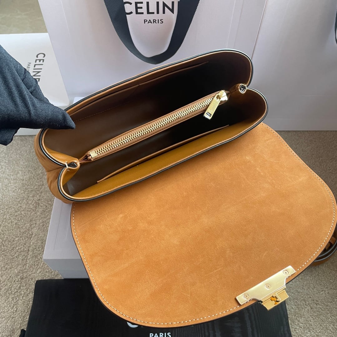 Nino - 117523 Celine 117523