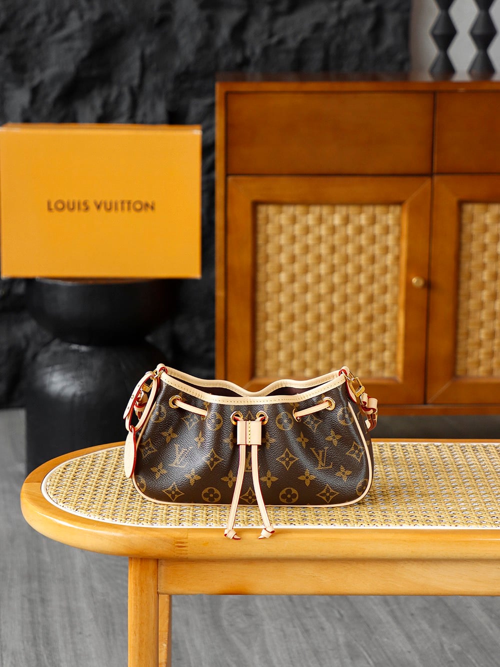 Nano Frivole Louis Vuitton M29537
