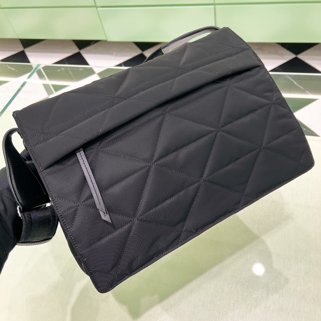 Cini - 1BD256 - черный - 398F80 Prada 1BD256