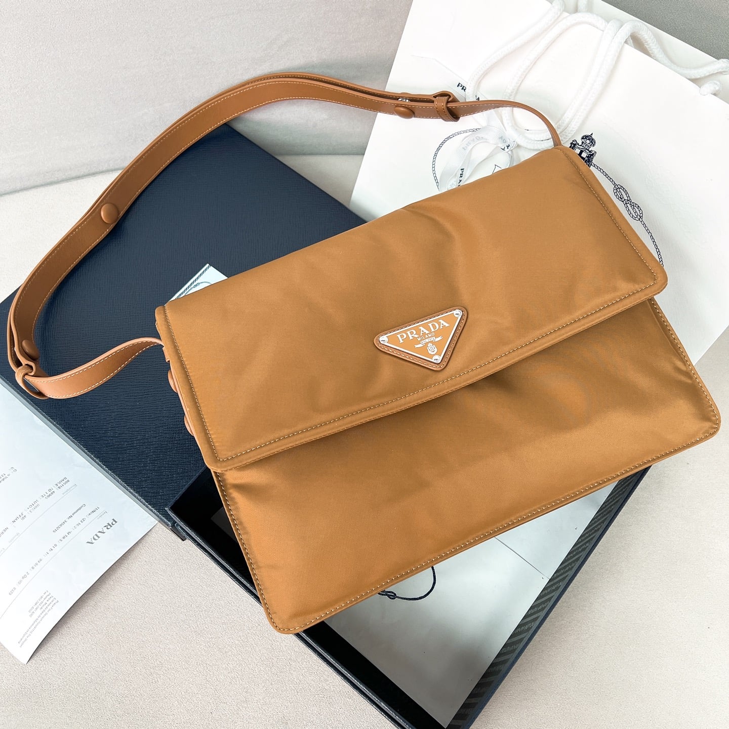 Cini - 1BD255 - карамельный Prada 1BD255