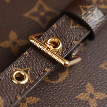 Sac Plat BB Louis Vuitton M45848