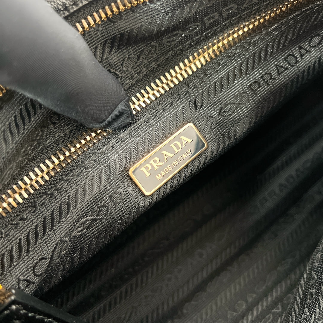 Bonnie - 1BC297 - черный Prada 1BC297