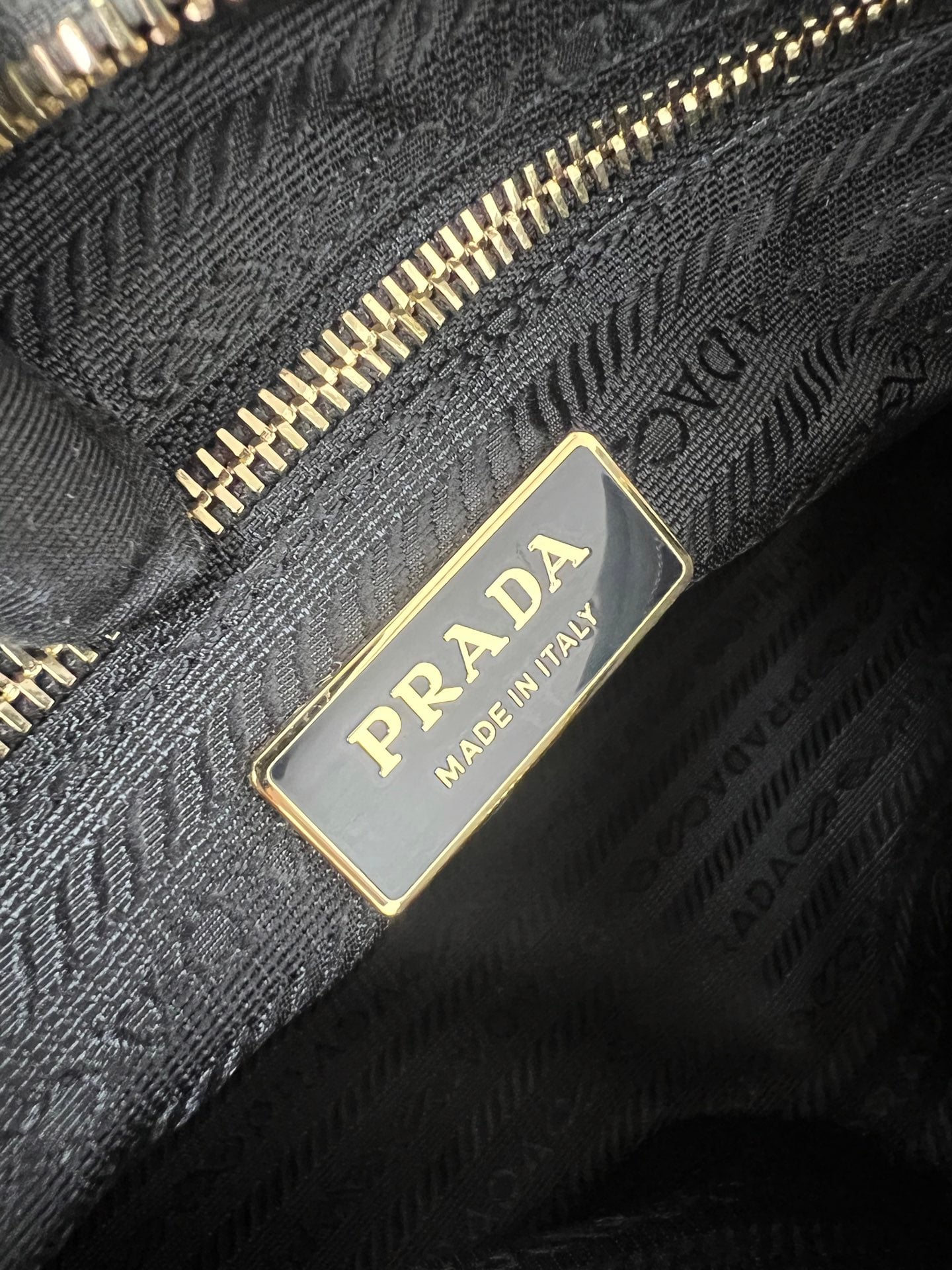 LuxSoft - 1BA433 - 433B2C Prada 1BA433
