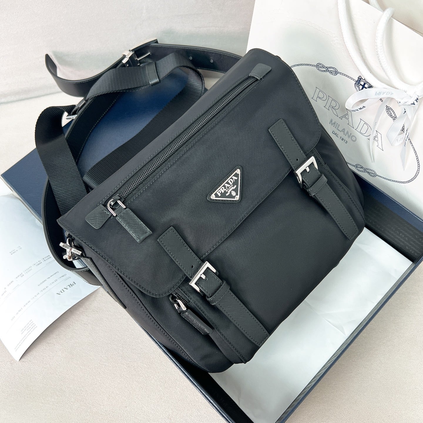 Messenger - 2VD071 - черный Prada 2VD071