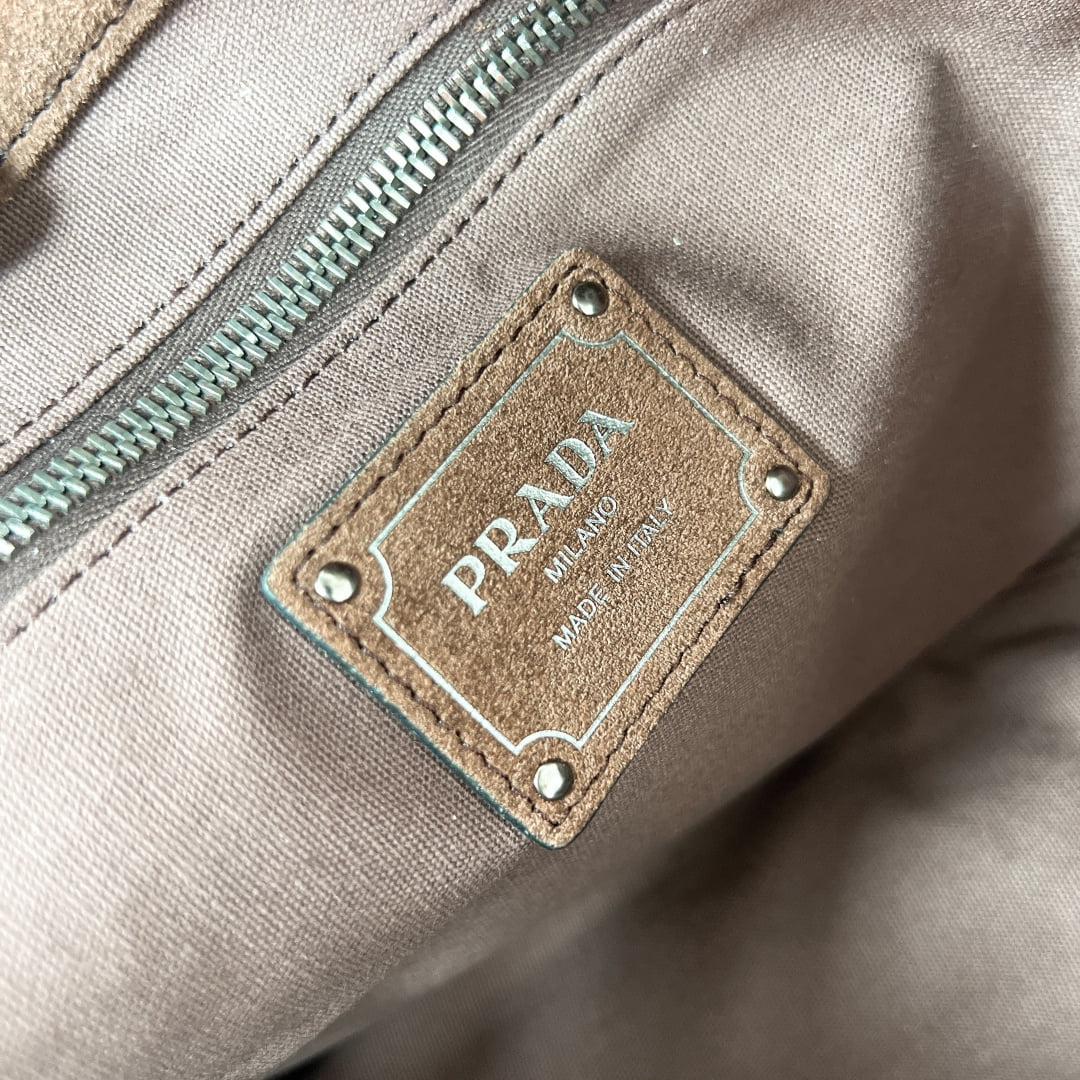 Explore - 1BG645 - коричневый - A7196A Prada 1BG645