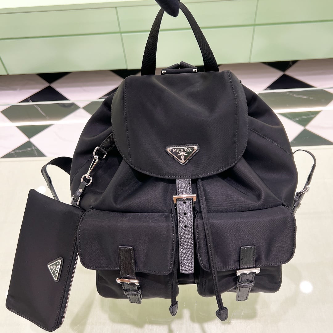 Backpack - 1BZ811 - черный Prada 1BZ811