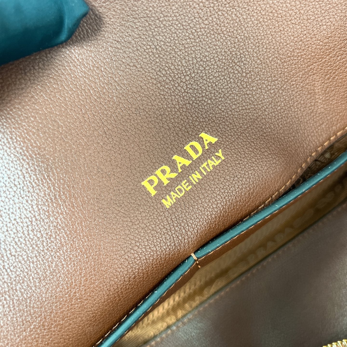 Tote - 1BG600 Prada 1BG600
