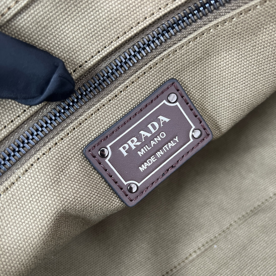 Explore - 1BG644 - 681065 Prada 1BG644