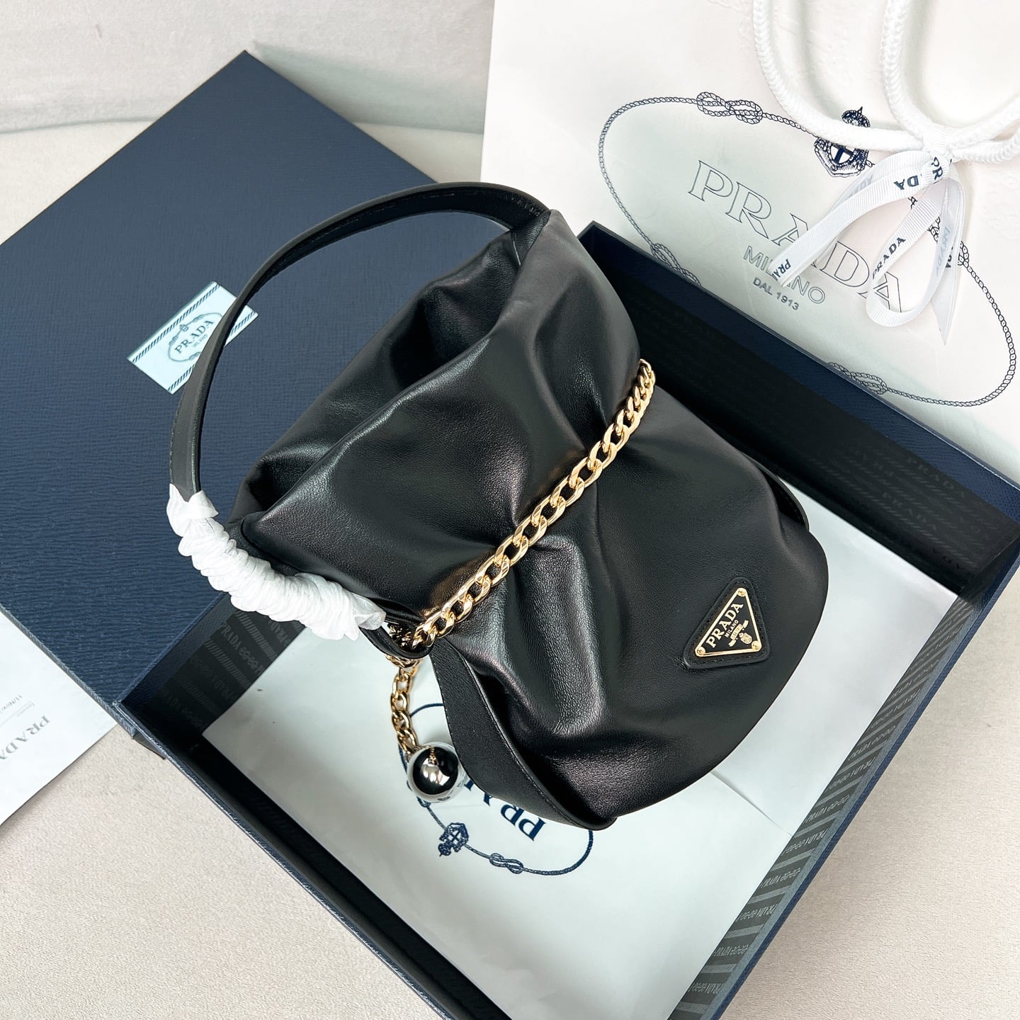 Nappa Bucket - 1BE088 - CA1CBD Prada 1BE088