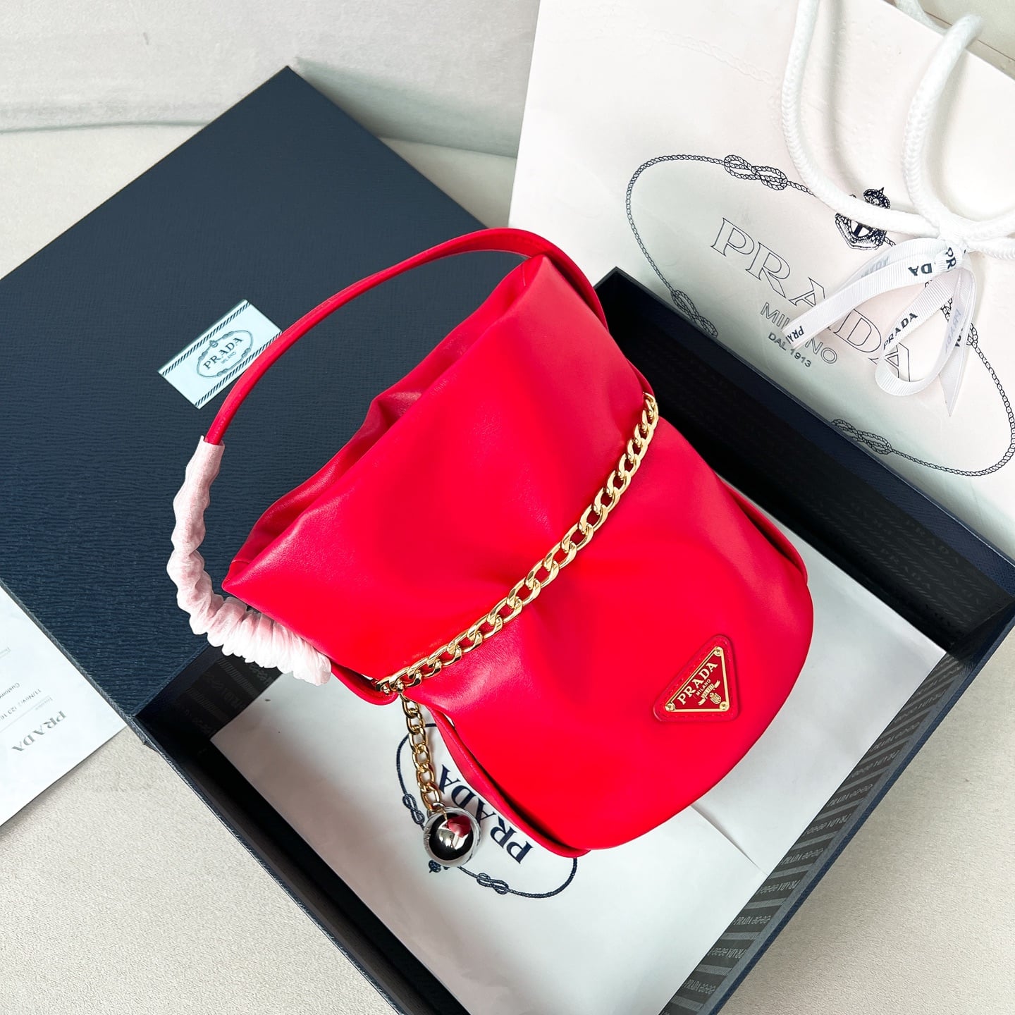 Nappa Bucket - 1BE088 - 6100C9 Prada 1BE088