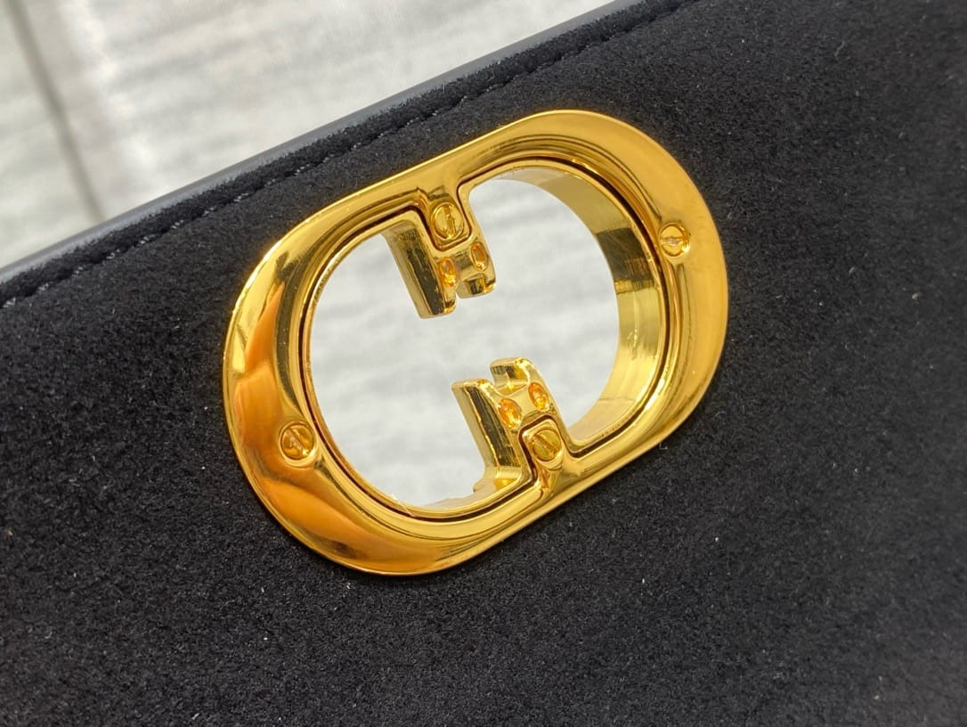 30Montaigne Avenue Dior 9