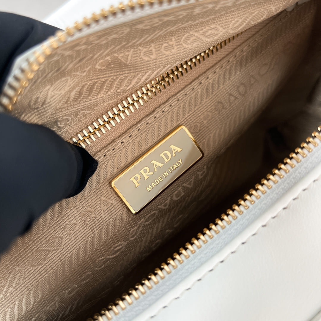 Explore - 1BC264 - белый Prada 1BC264