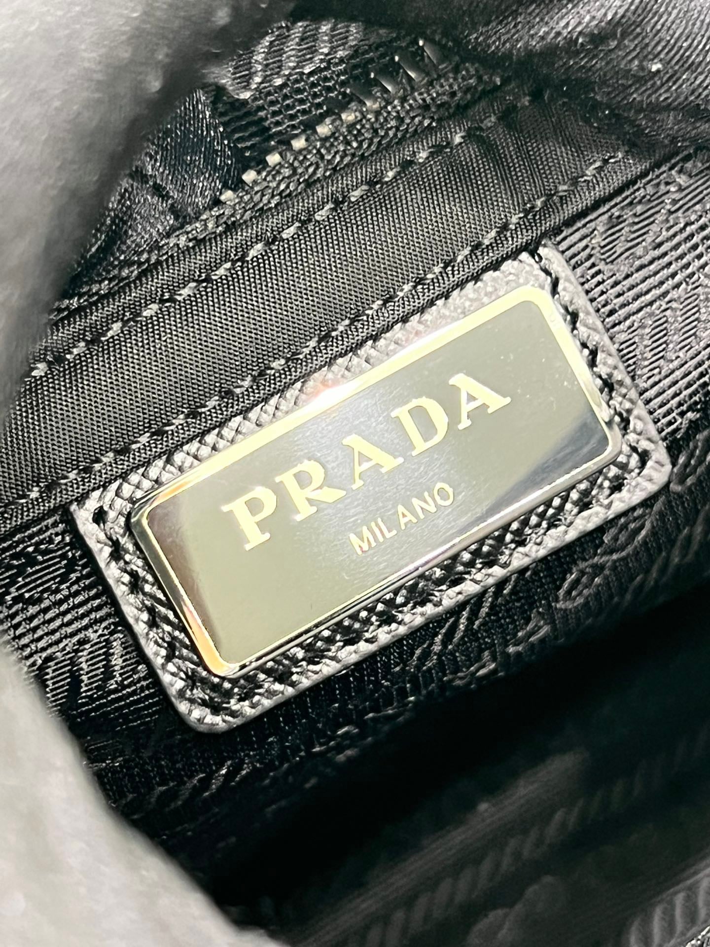 Messenger - 2VD034 - черный Prada 2VD034