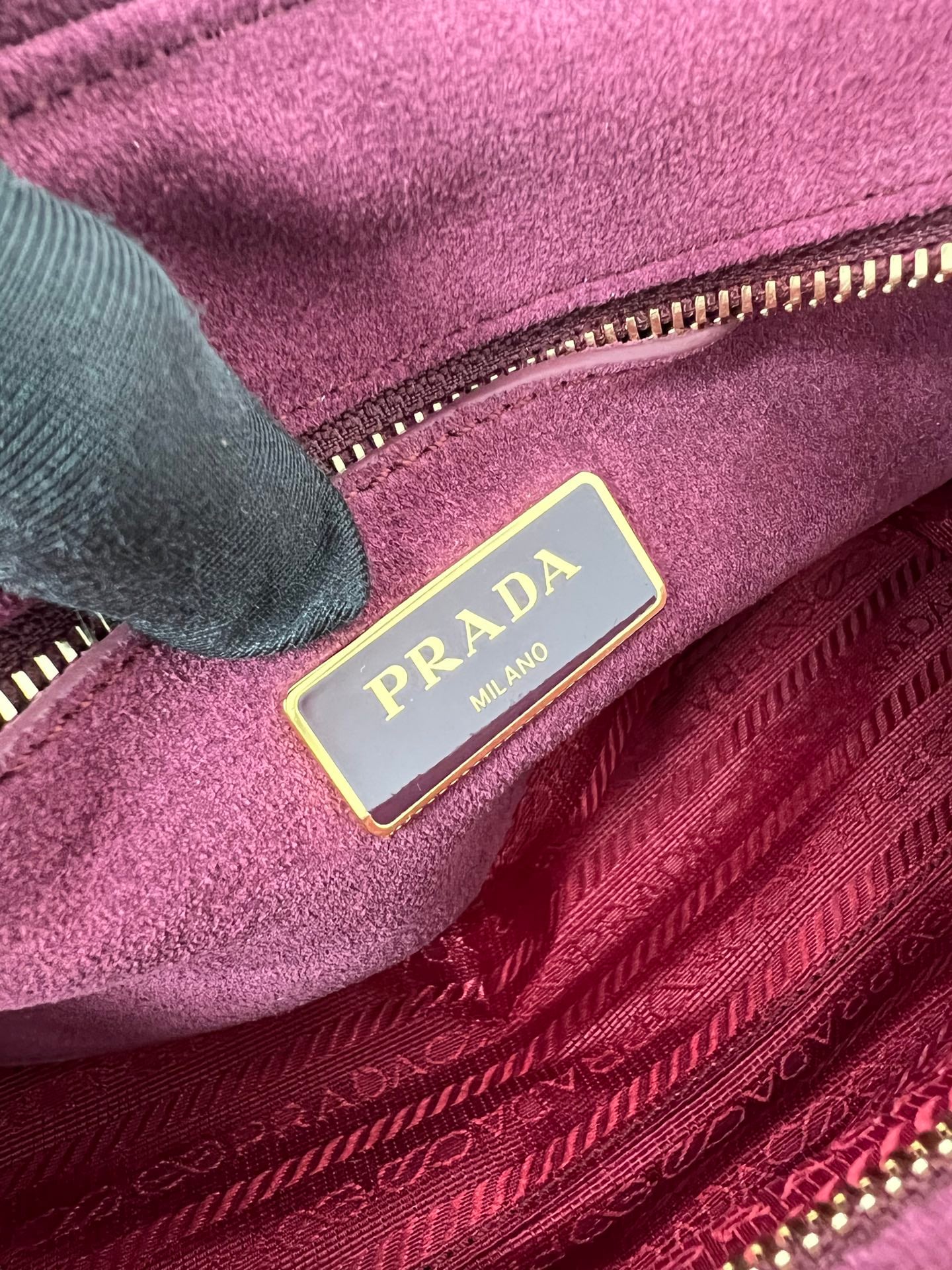Explore - 1BD394 - бордовый Prada 1BD394