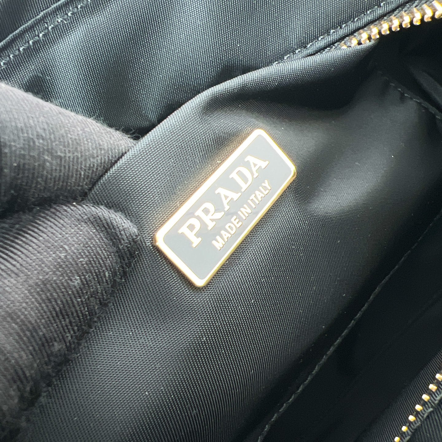 Explore - 1BD394 - черный - 6DF1ED Prada 1BD394