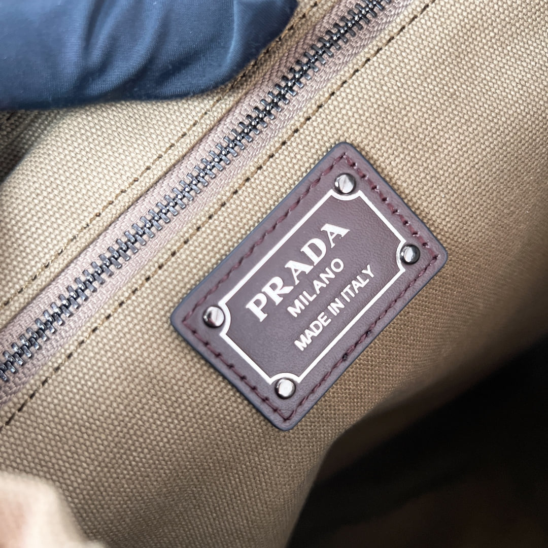 Tote - 1BC293 - 8760B3 Prada 1BC293