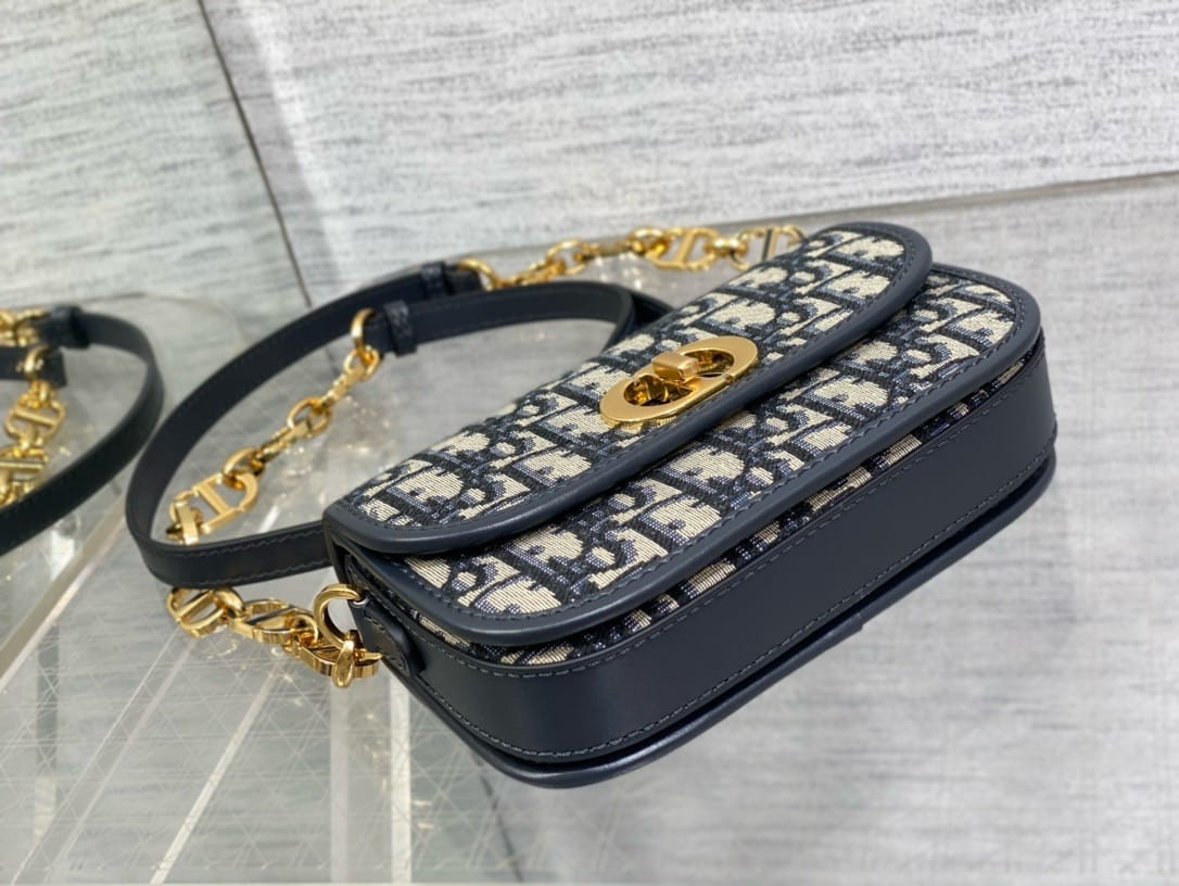 30Montaigne Avenue 18cm Dior