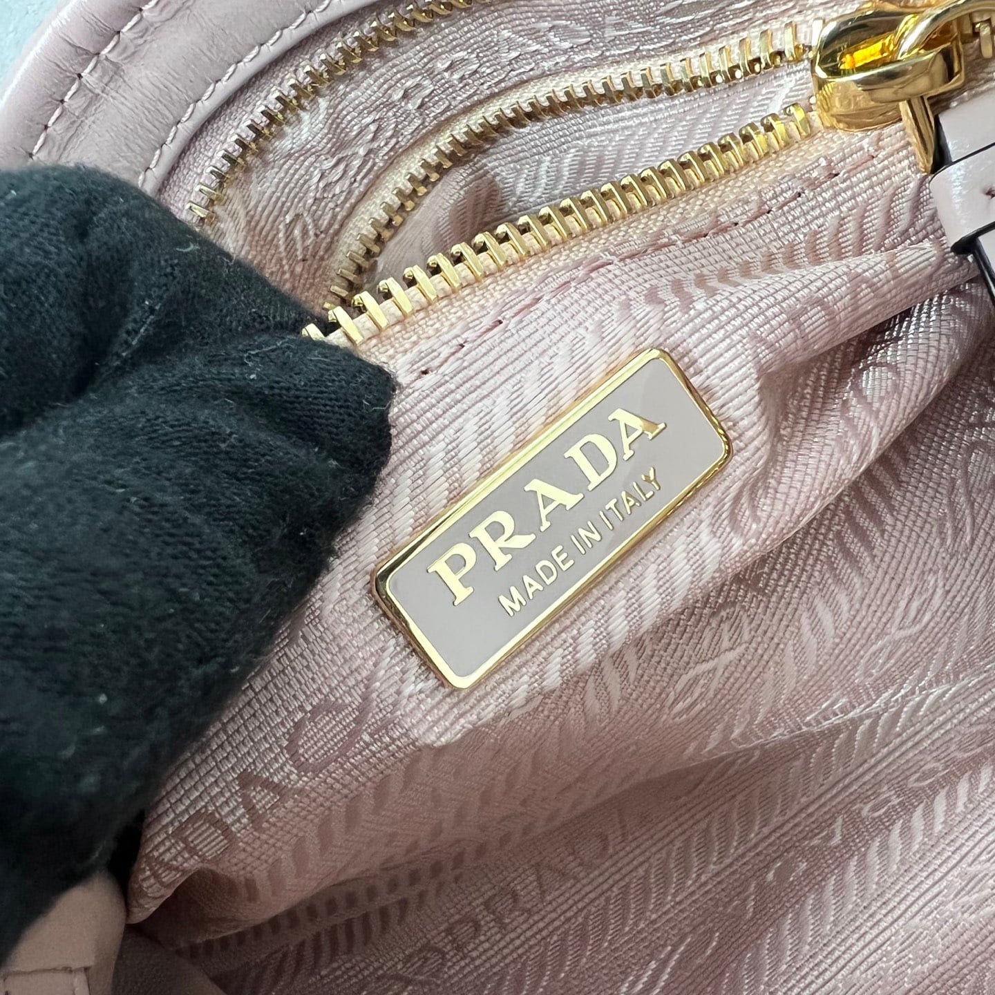 Bonnie LuxSoft - 1BA486 - розовый Prada 1BA486