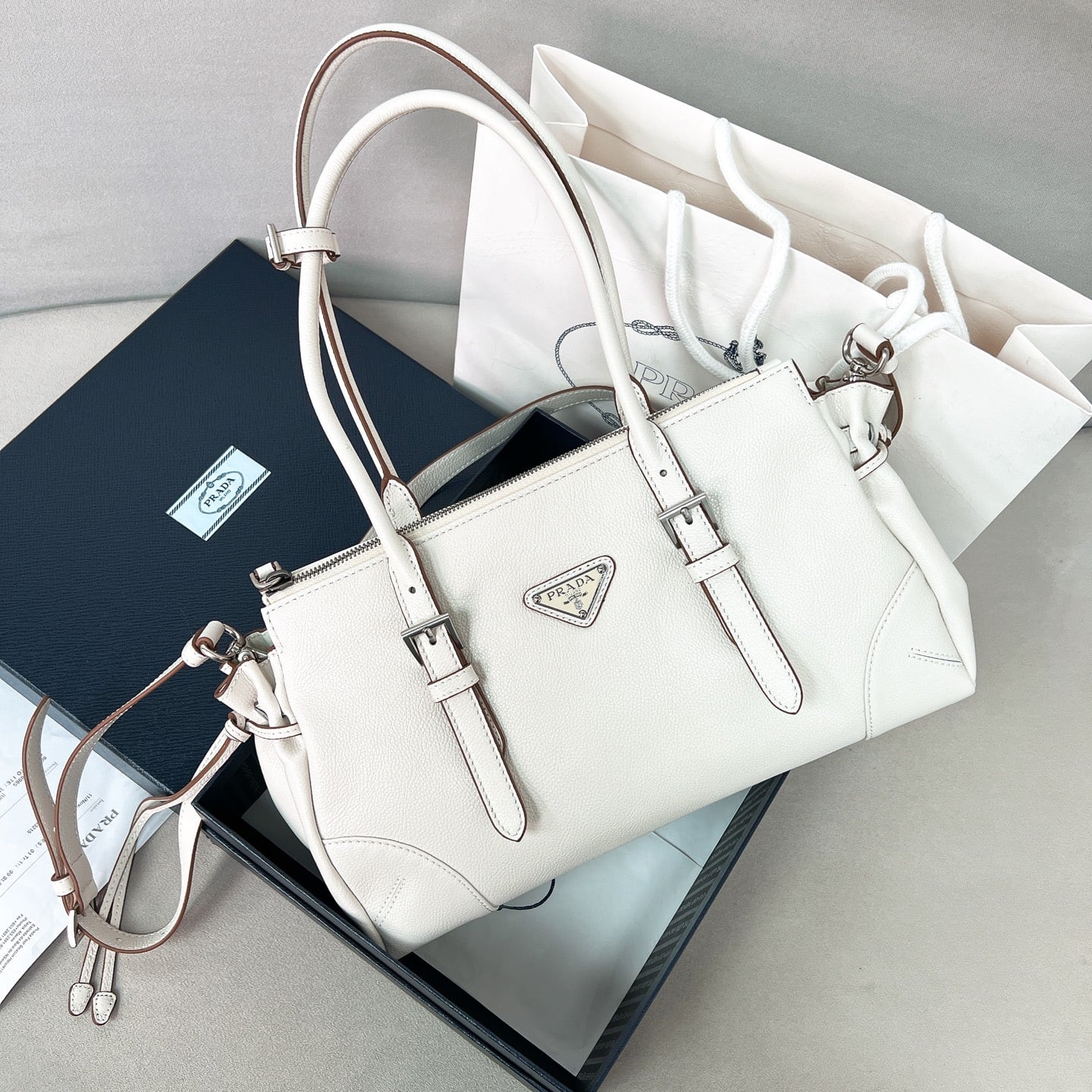 Bonnie - 1BG628 - белый Prada 1BG628
