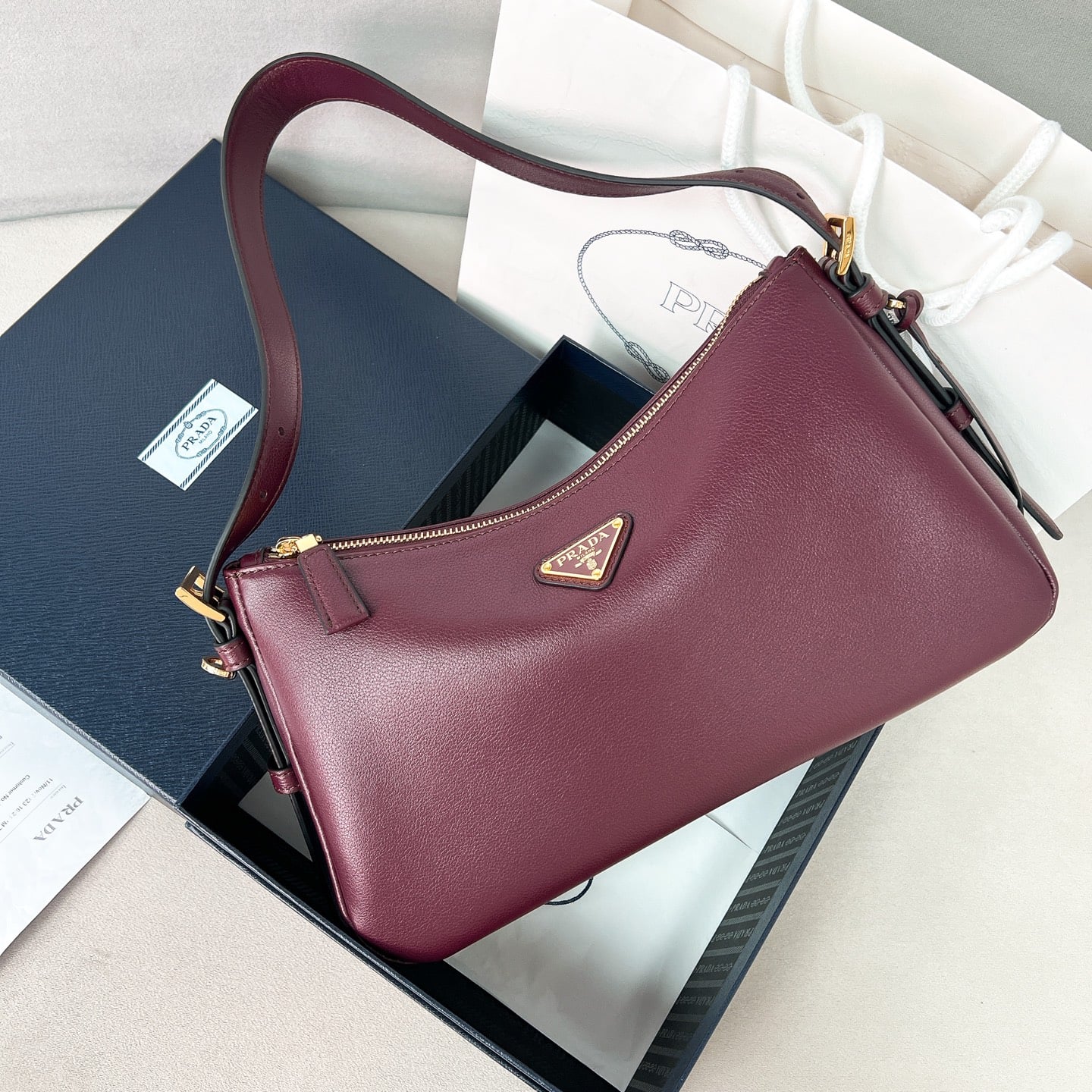 Shoulder Bag - 1BC229 - бордовый Prada 1BC229