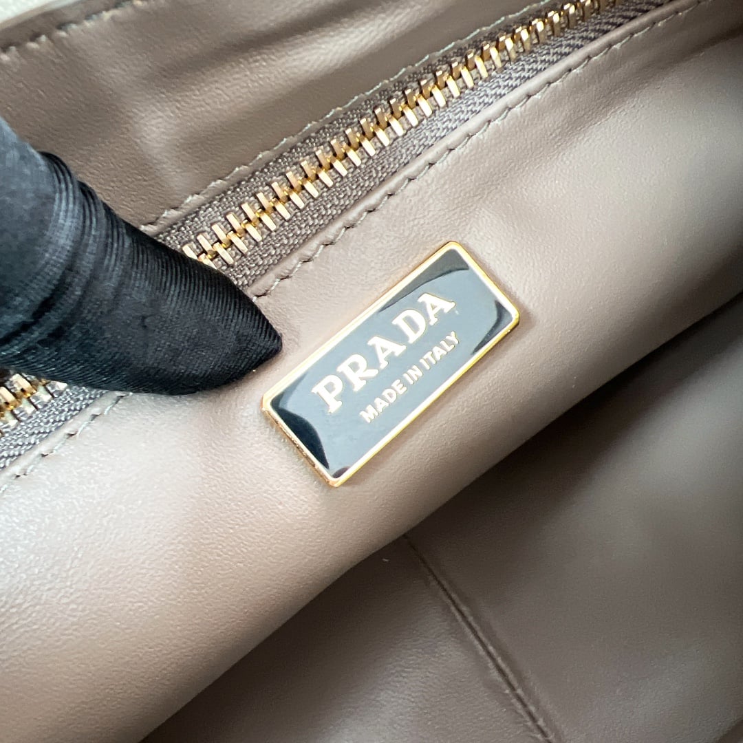 Shoulder Bag - 1BC229 - 6D2CC1 Prada 1BC229