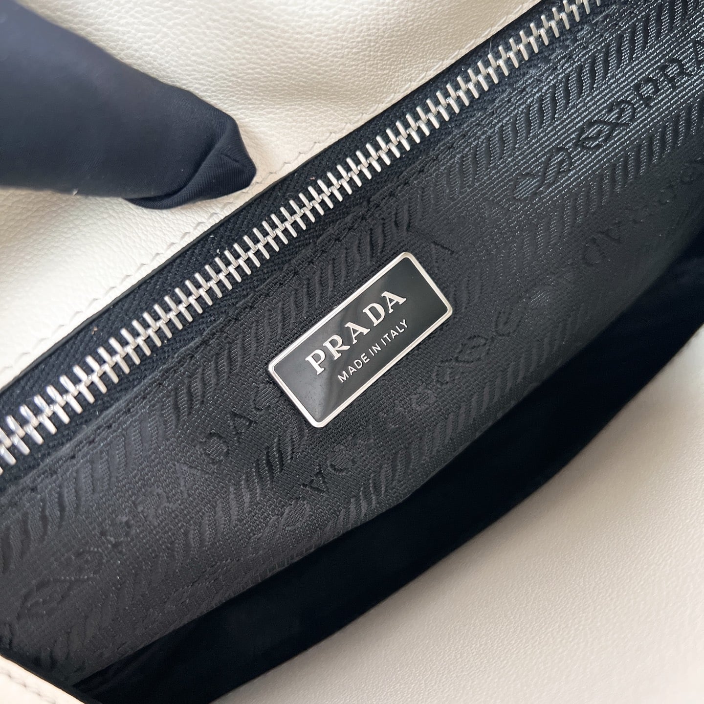 Shoulder Bag - 1BC288 - белый Prada 1BC288