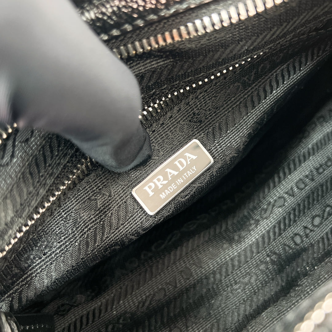Bonnie LuxSoft - 1BA486 - 4F504C Prada 1BA486