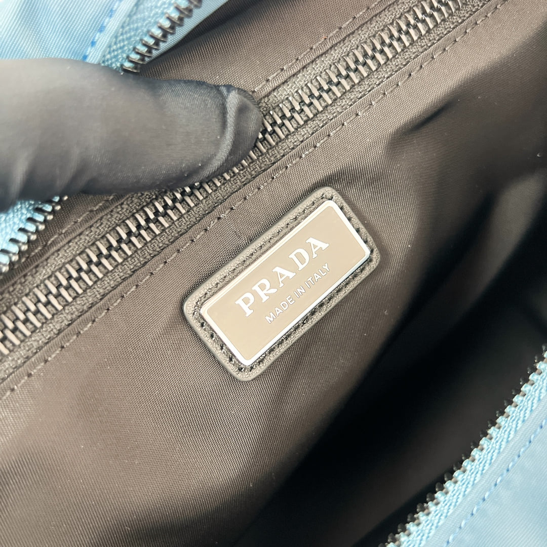 Explore - 2VD082 - синий Prada 2VD082