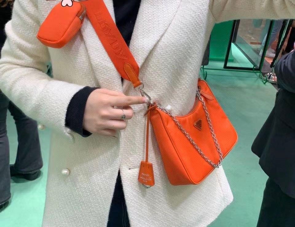 Hobo - 1BH204 - оранжевый Prada 1BH204