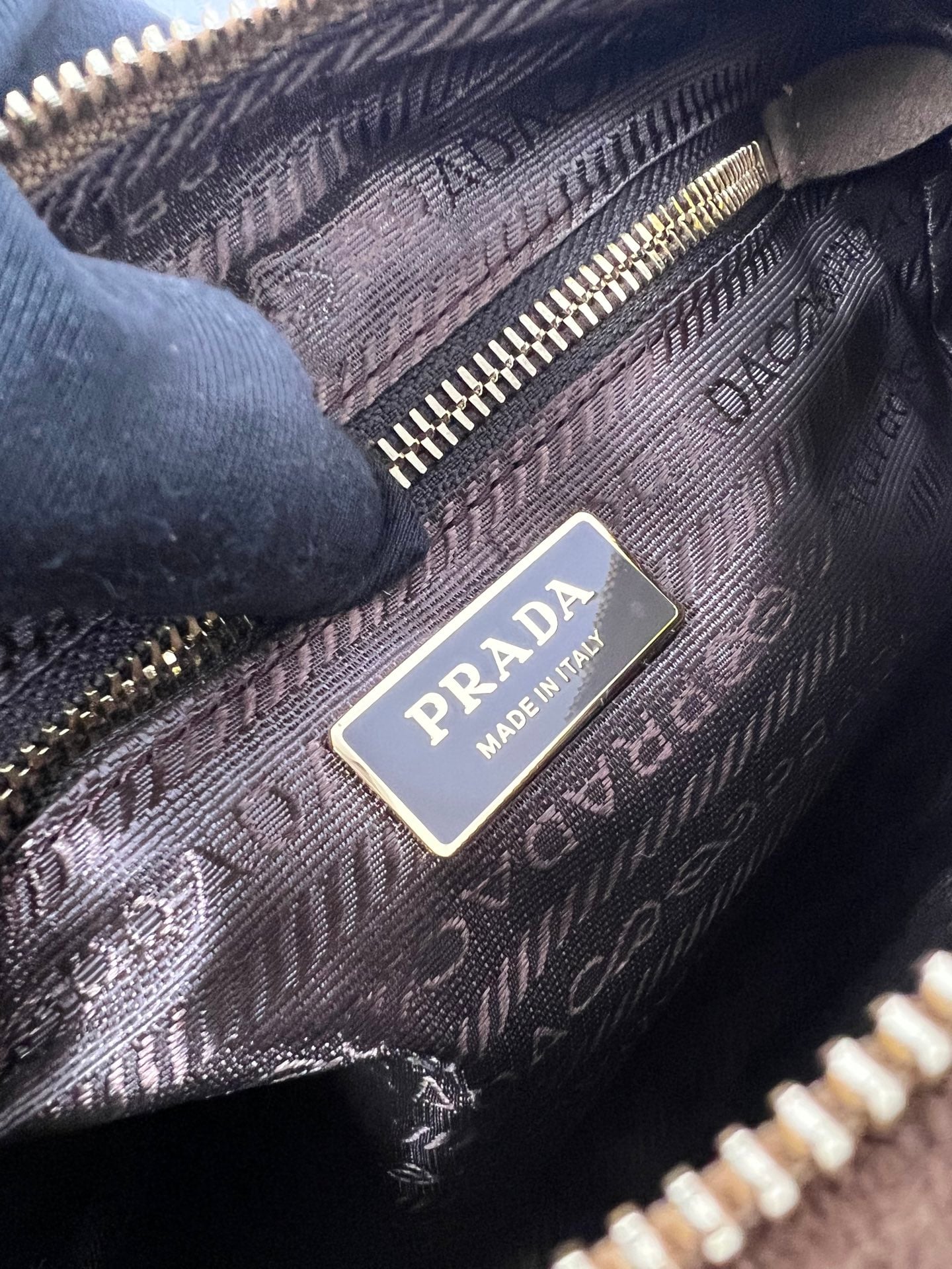 Explore - 1BC264 - 68280B Prada 1BC264