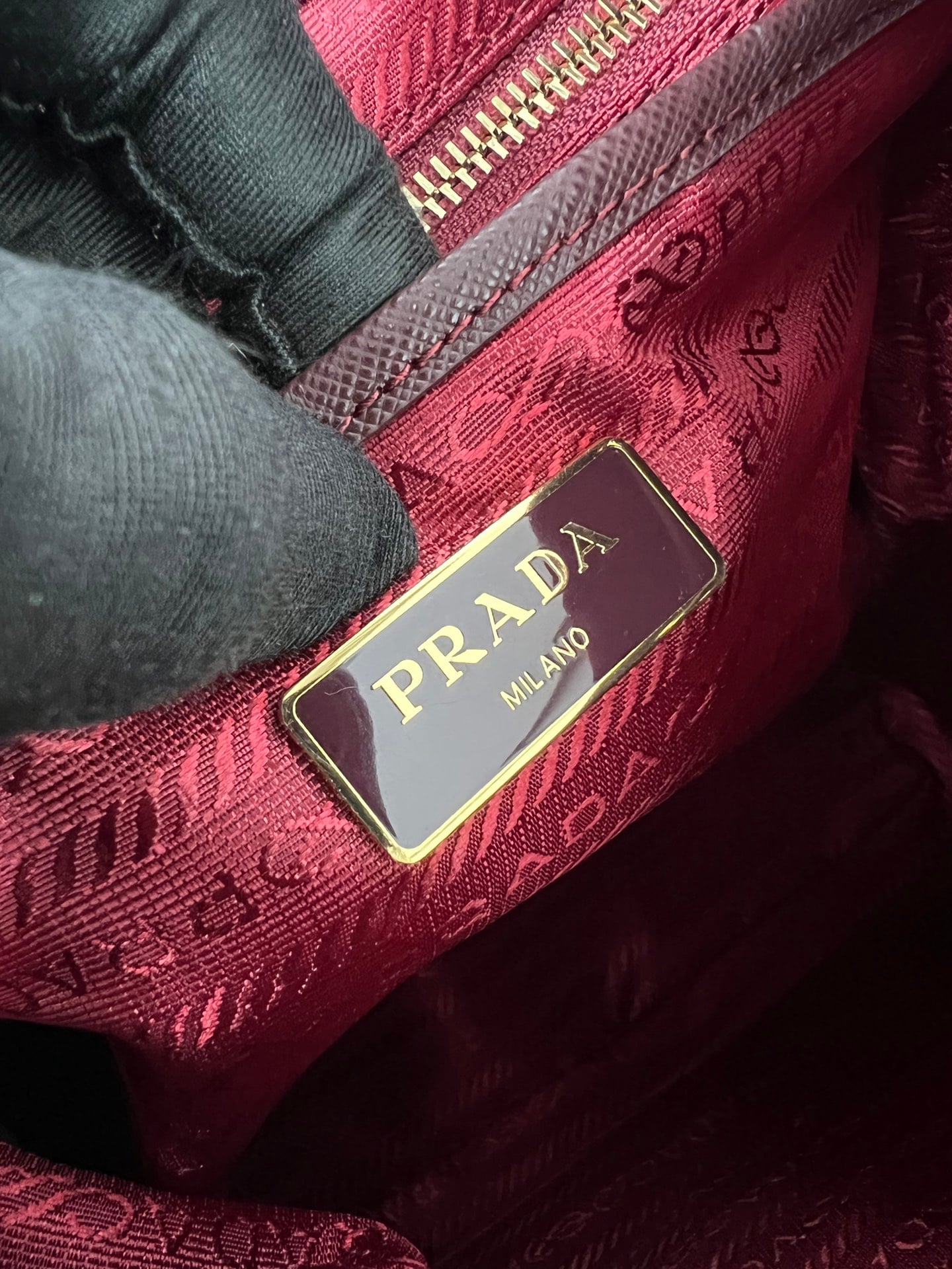 Explore Zaino - 1BZ081 - бордовый Prada 1BZ081