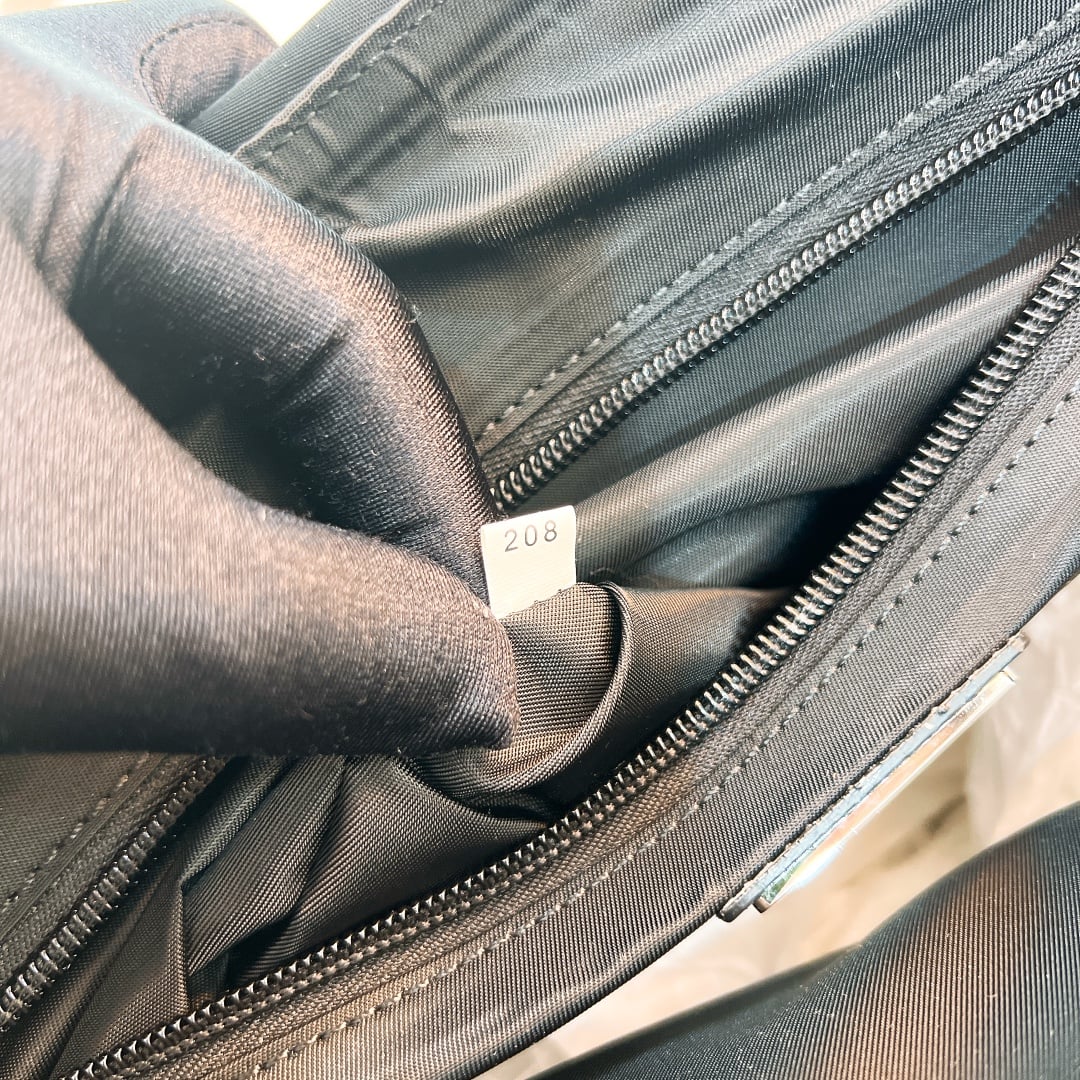 Messenger - 2VD052 - черный Prada 2VD052