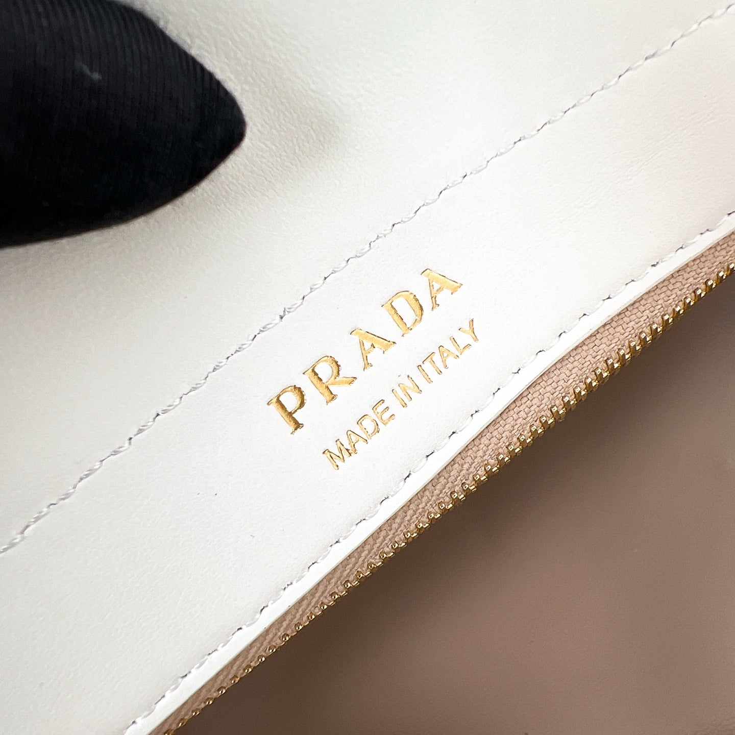 Enchaine - 1BC262 - белый Prada 1BC262