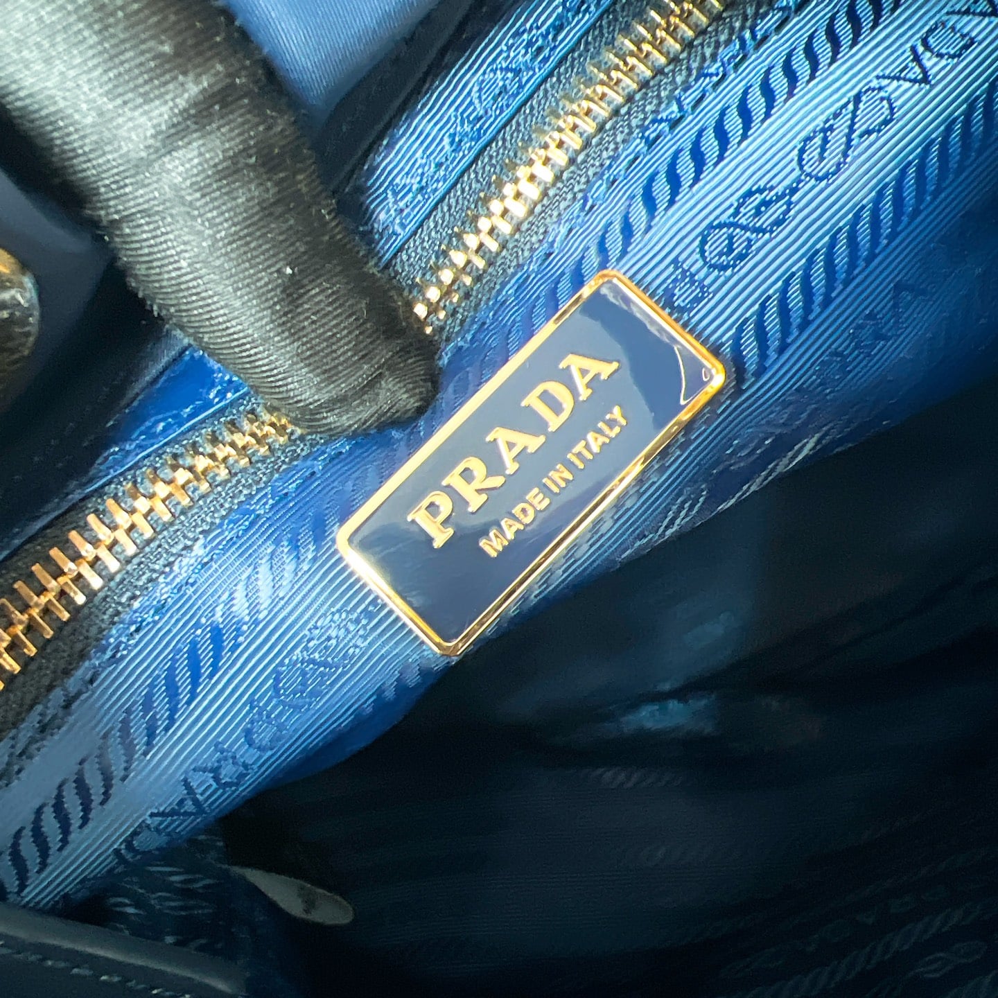 Mariner - 1BE082 - 375C58 Prada 1BE082